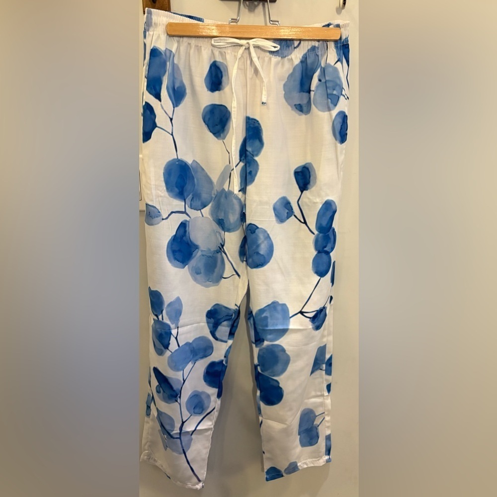 Blue Floral Print Pants